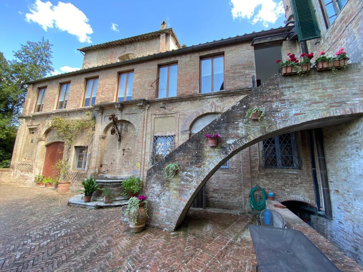 B&B Palazzo Bruchi Sienne Extérieur photo
