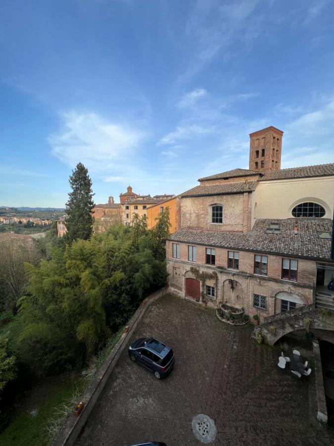 B&B Palazzo Bruchi Sienne Extérieur photo