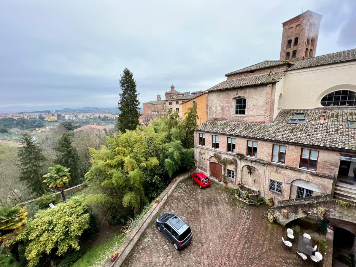 B&B Palazzo Bruchi Sienne Extérieur photo