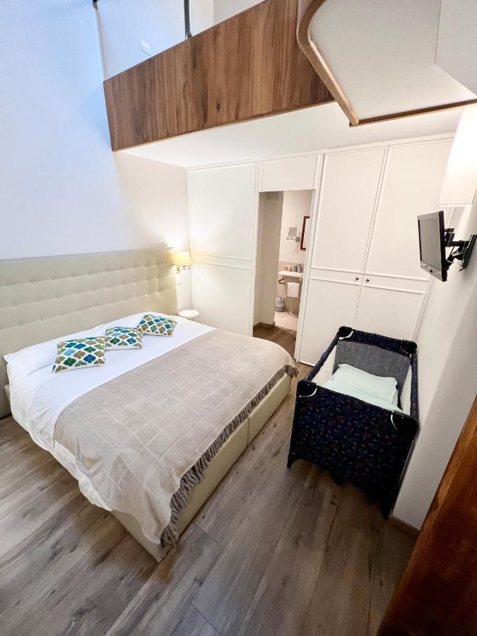 B&B Palazzo Bruchi Sienne Extérieur photo