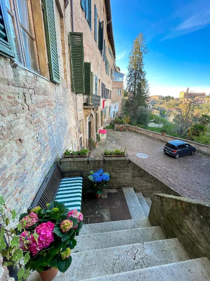 B&B Palazzo Bruchi Sienne Extérieur photo