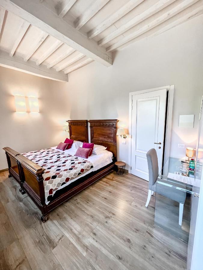 B&B Palazzo Bruchi Sienne Extérieur photo